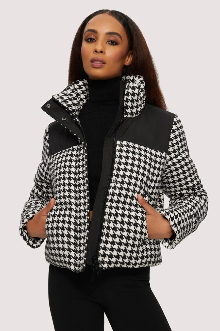 Women NOIZE Coats & Jackets | Noize- Augusta Cropped Puffer Black-White