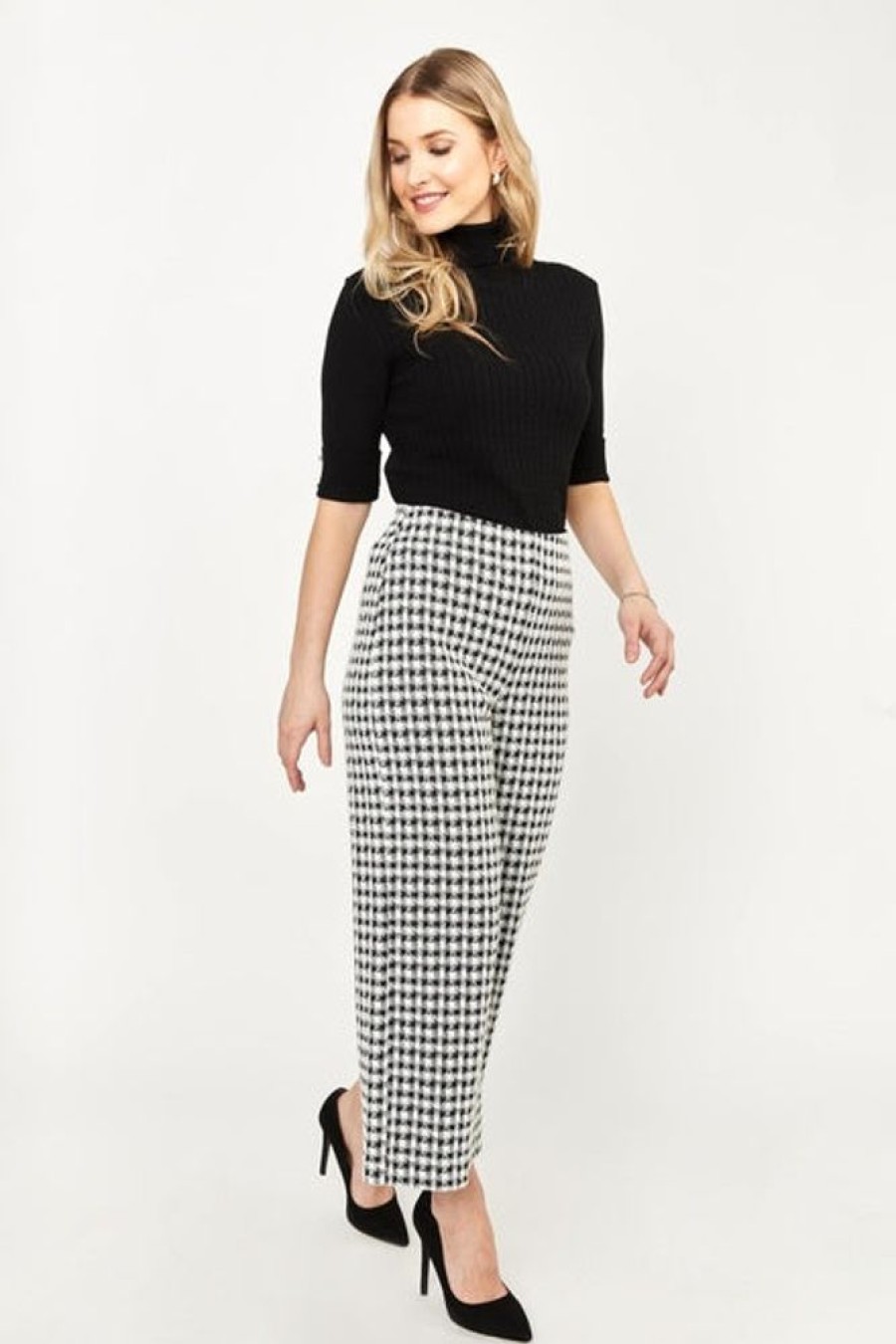 Women FRANK LYMAN Bottoms | Frank Lyman- Houndstooth Wide Leg Pant Black-White