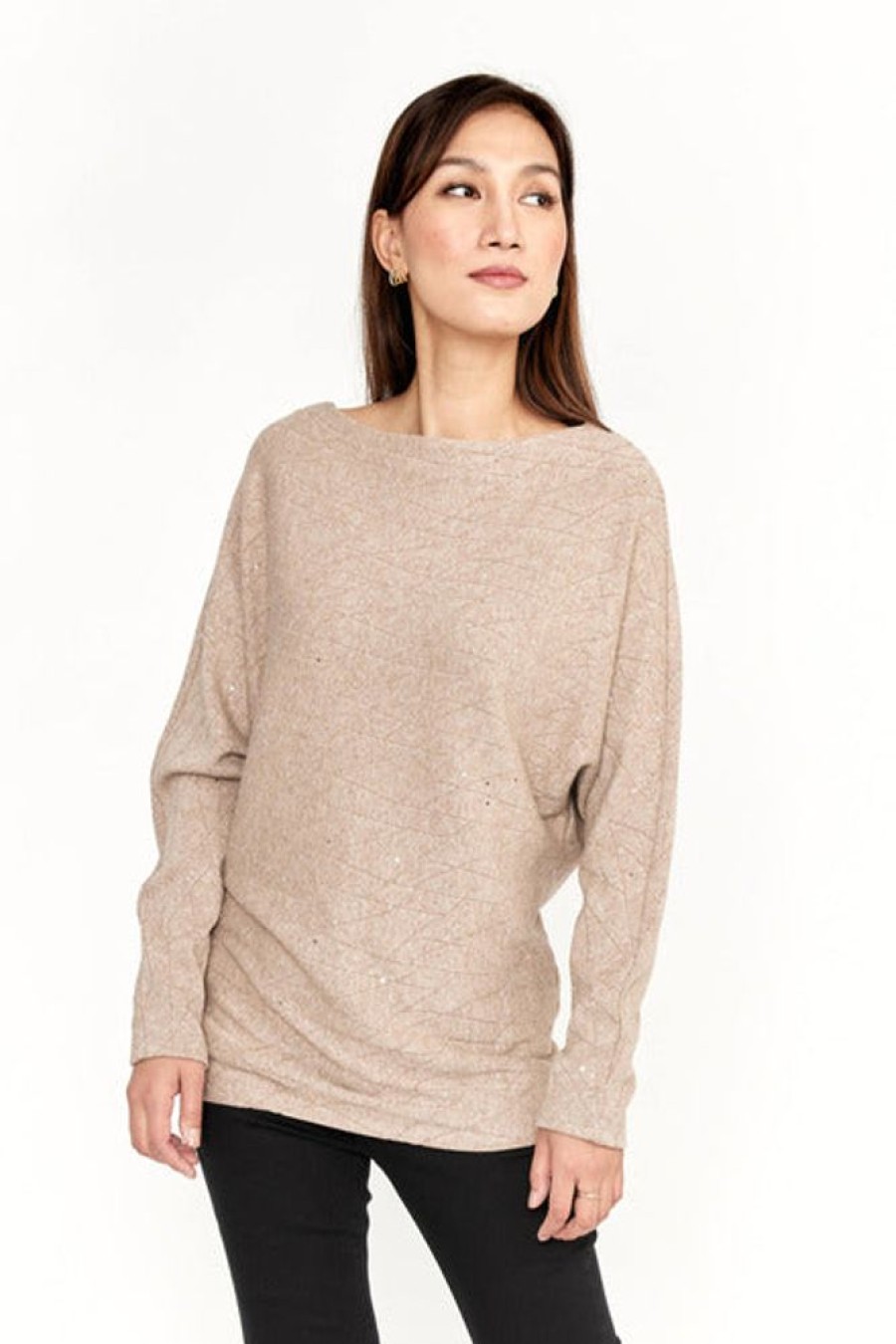 Women FRANK LYMAN Tops | Frank Lyman- Batwing Sleeve Top