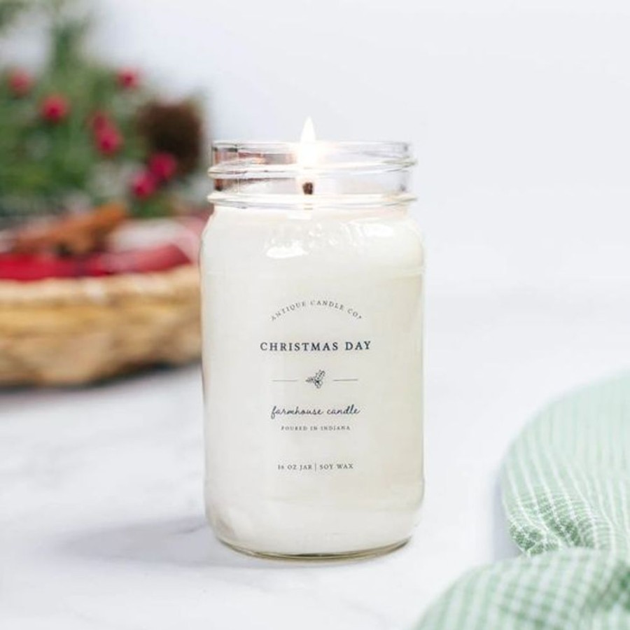 Cottage Kitchen ANTIQUE CANDLE CO Scents | Antique Candle Co- 16 Oz Christmas Day