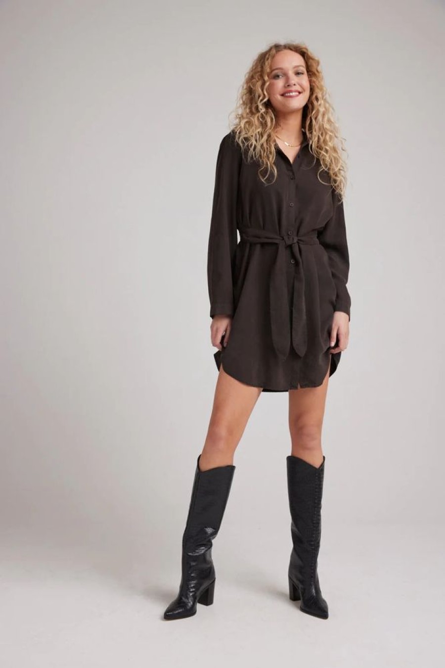 Women BELLA DAHL Dresses | Bella Dahl- Women'S Smocked Back Shirt Dress Quartz Brown