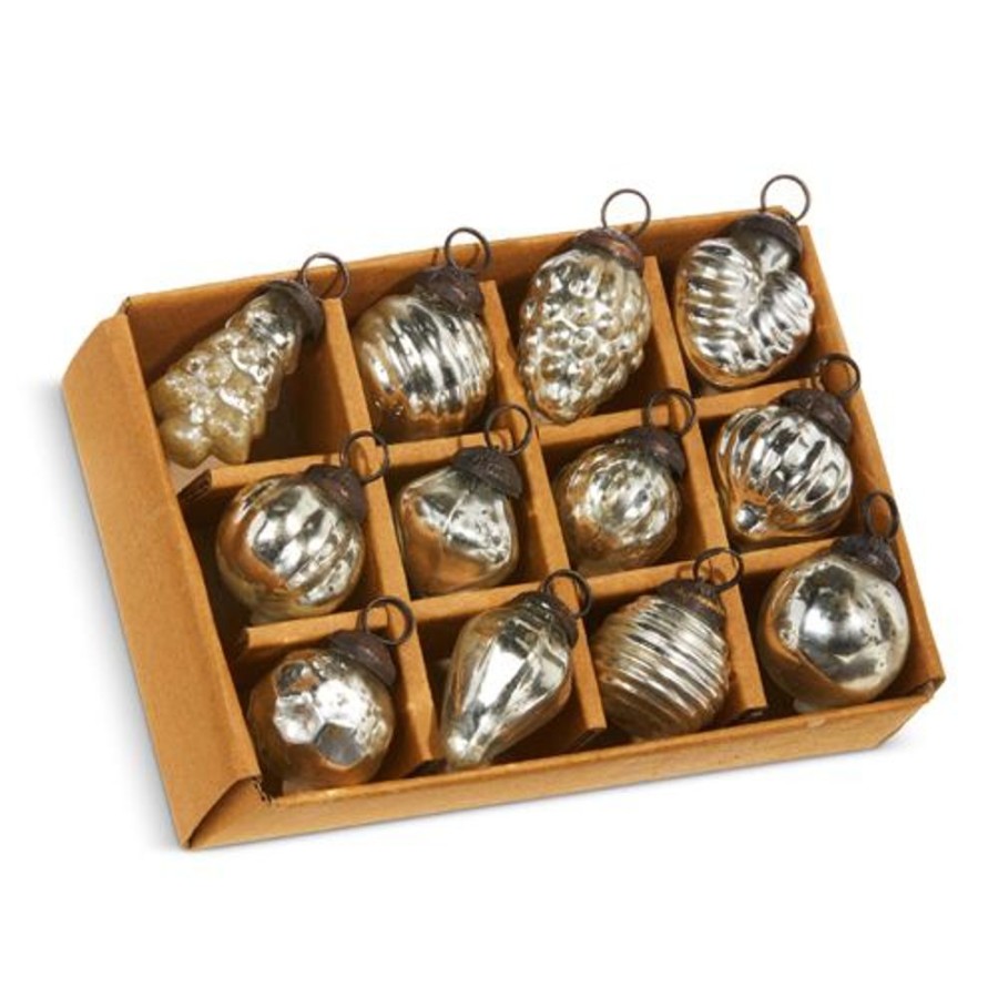 Cottage Kitchen RAZ IMPORTS Decor | Raz Import- Box Of Silver Ornaments